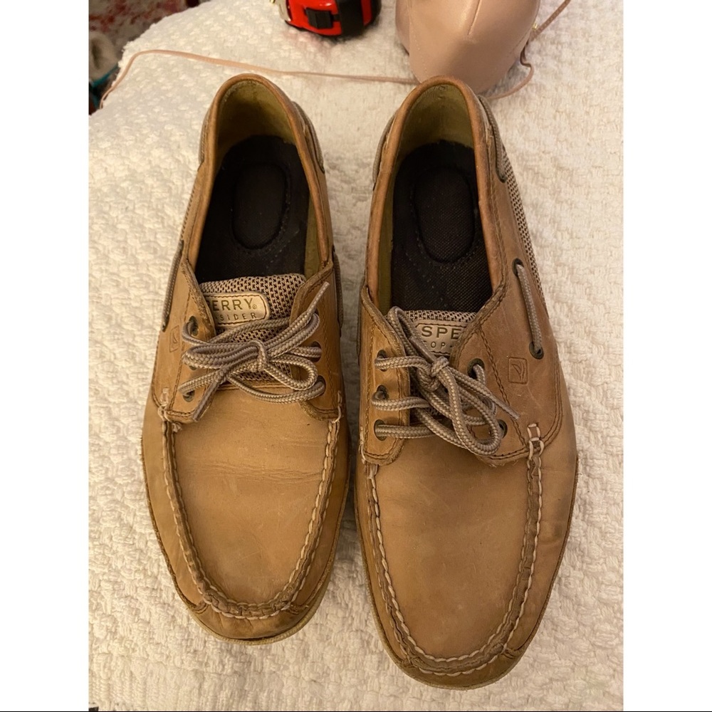 Sperry Topsider woman’s loafer